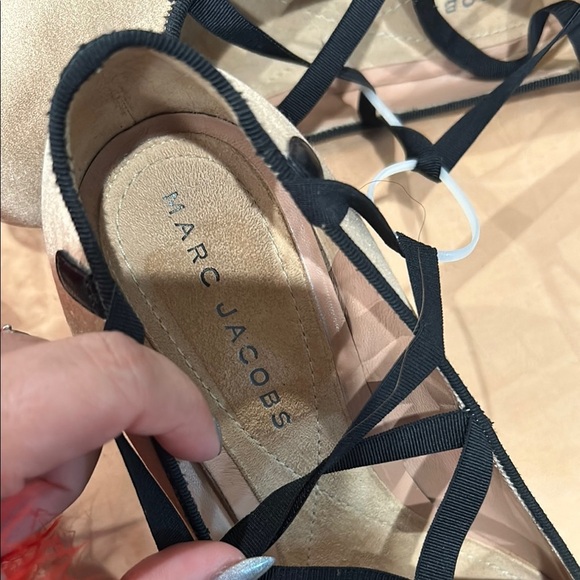 Marc Jacobs Women's Beige Ballet Flats - Picture 6 of 15